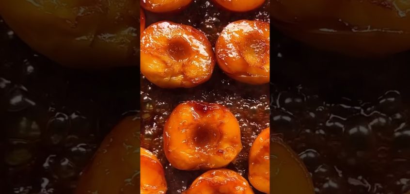 The full recipe for Melissa Clark’s Upside-Down Peach Cobbler is in the description 🍑✨