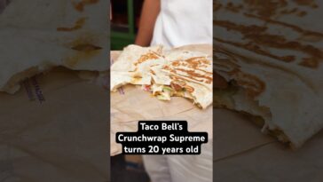 Read the full story on NYTimes.com! #shorts #tacobell #crunchwrap